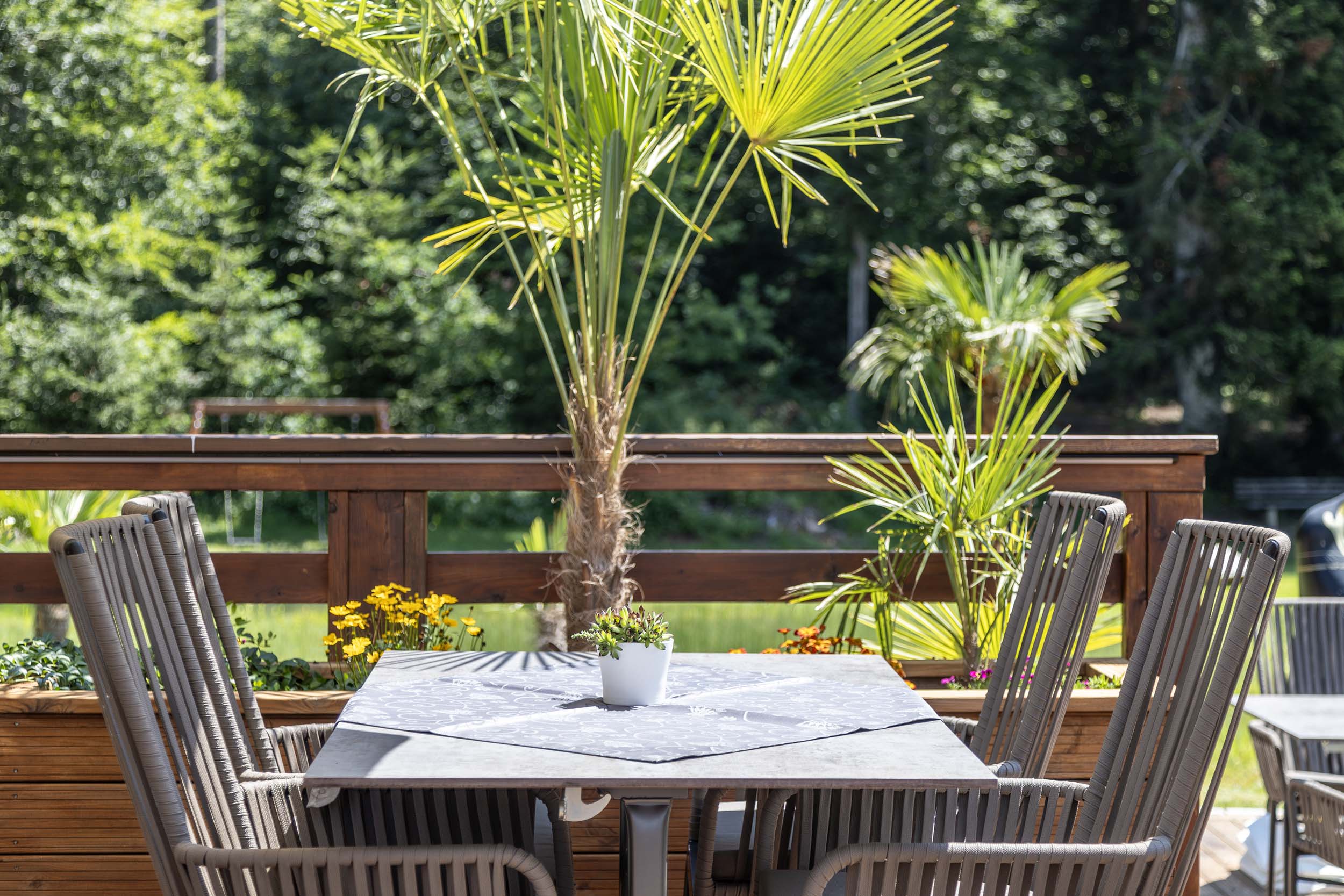 Restaurant Pink Banana, Schwoich, Tirol, Sonnenterrasse, Bananensee, Spielplatz